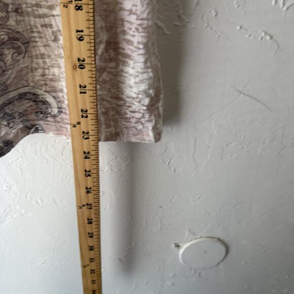 Cato Y2k Tuscan Large White Gray Short‎ Sleeve Rhinestone Scroll Print Top - Picture 6 of 8